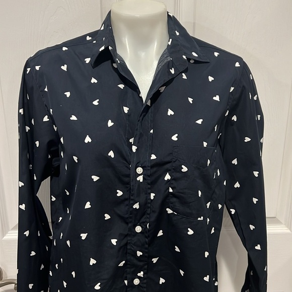 Frank & Eileen Silvio woven navy with white hearts cotton button up size S - Picture 6 of 9